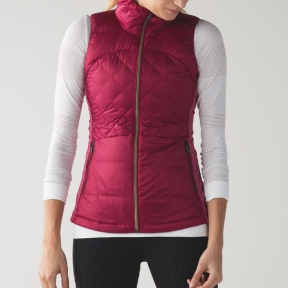Lululemon Down For A Run Vest 4 Berry Rumble - Picture 1 of 13